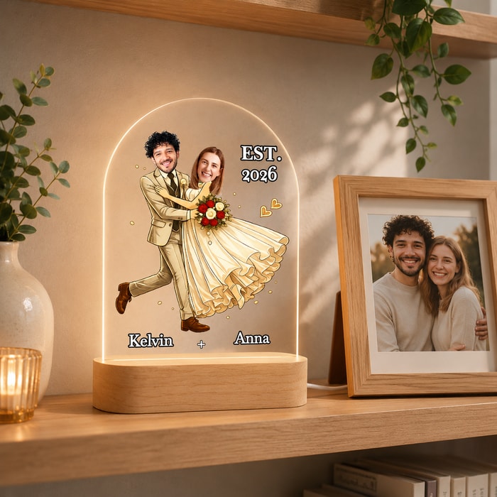Custom Couple Night Lamp: Personalized Wedding Keepsake